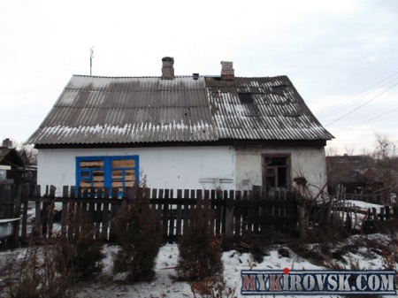 Попадания снарядов поселок Донецкий189