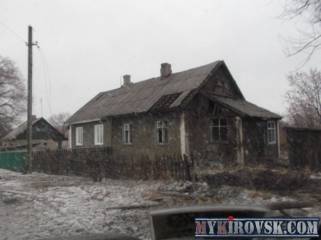 Попадания снарядов поселок Донецкий199
